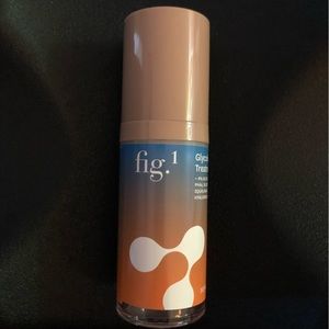 *NEW IN BOX* Fig1  glycolic glow treatment (30ml)